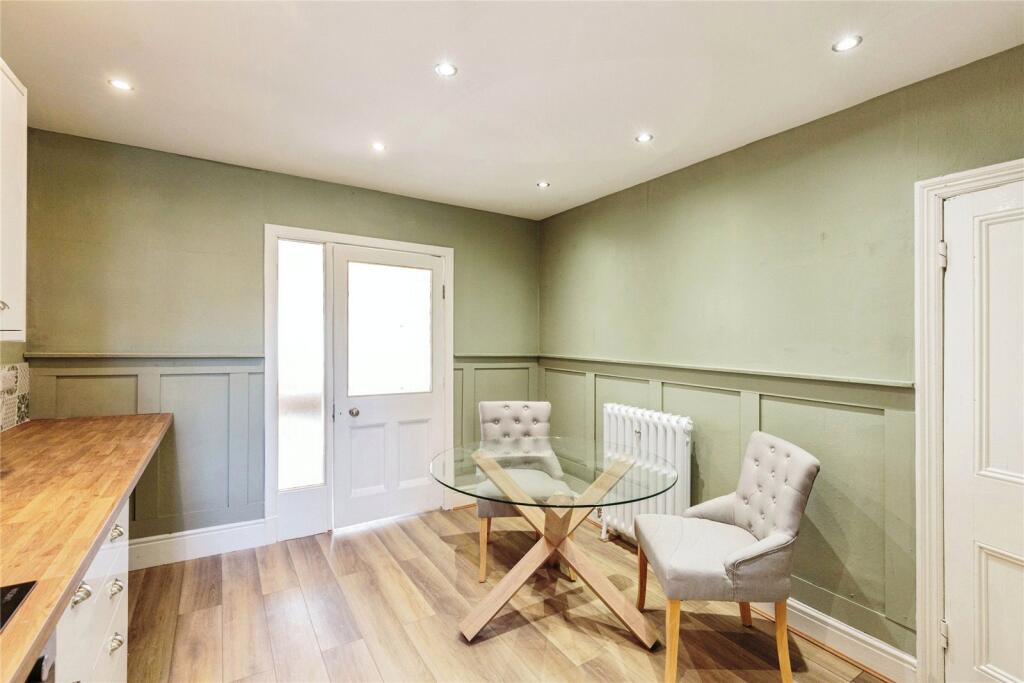1 bed Apartment
