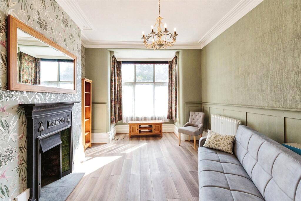 1 bed Apartment