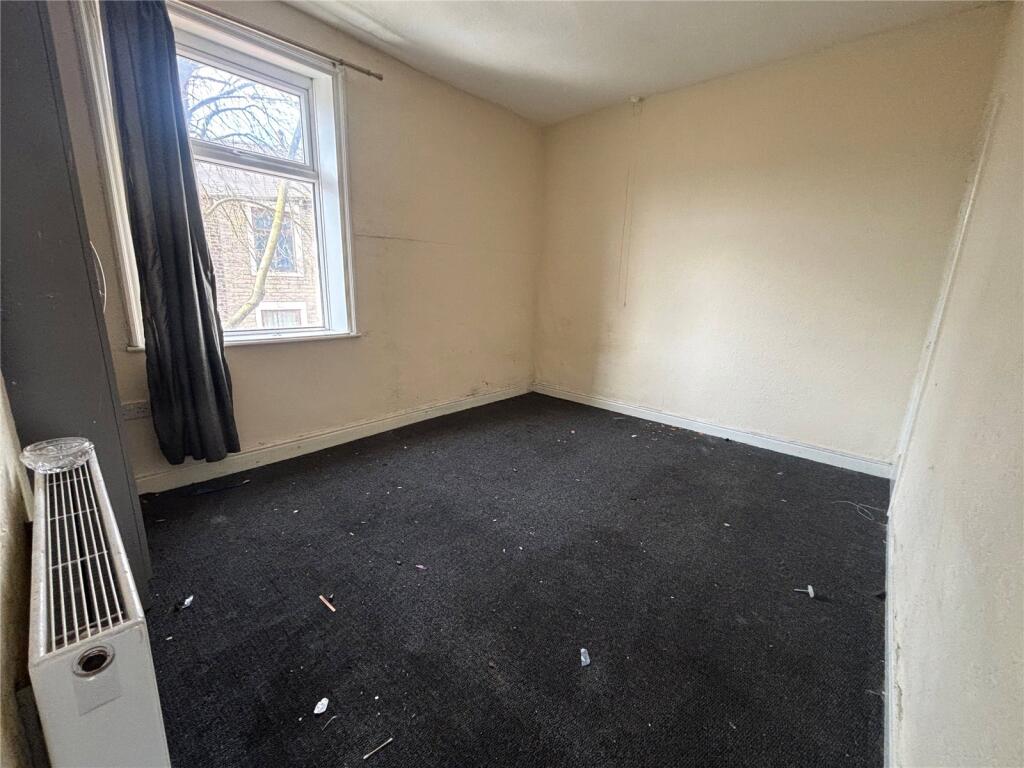 3 bed Terraced