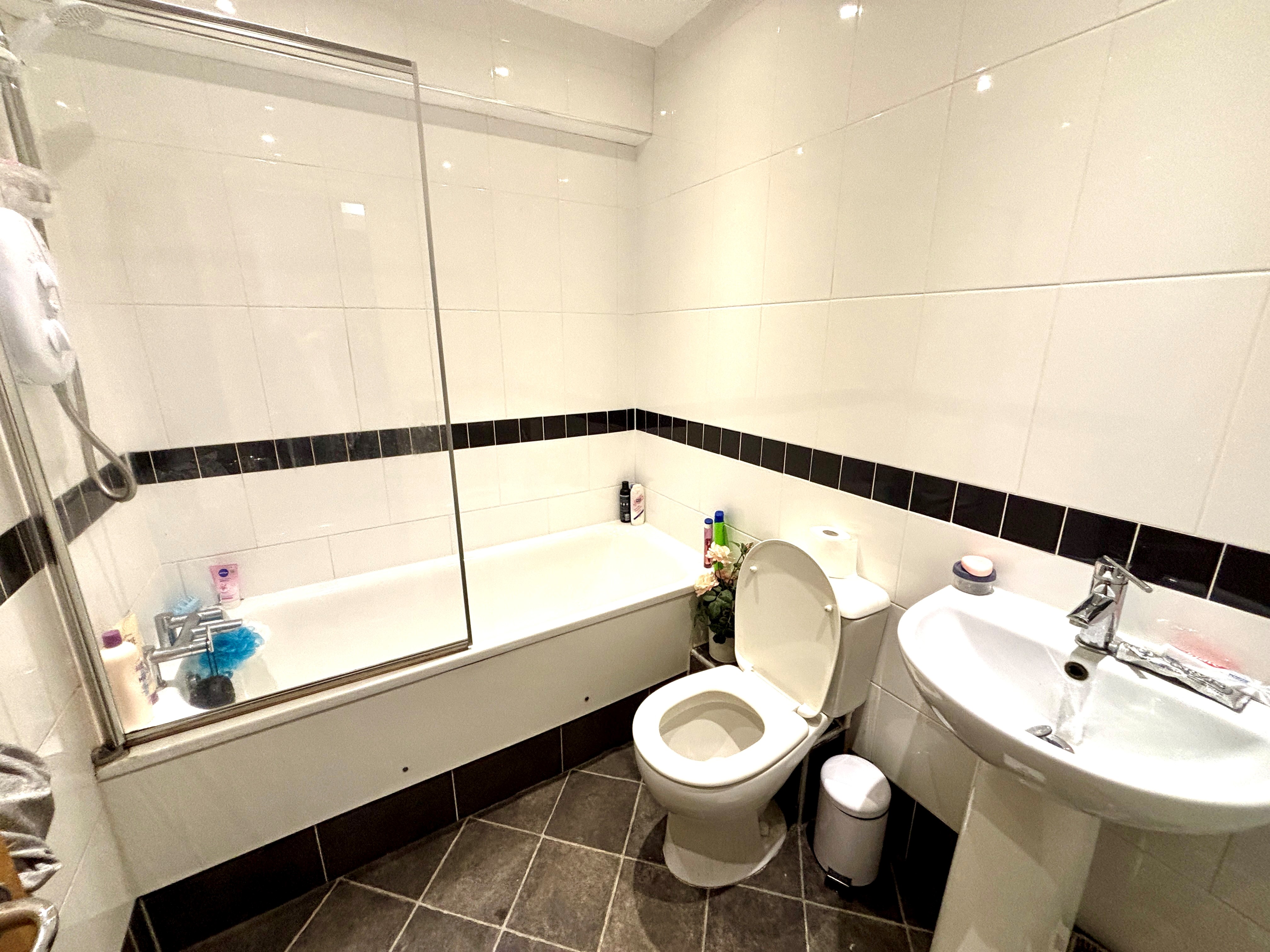 2 bed Apartment