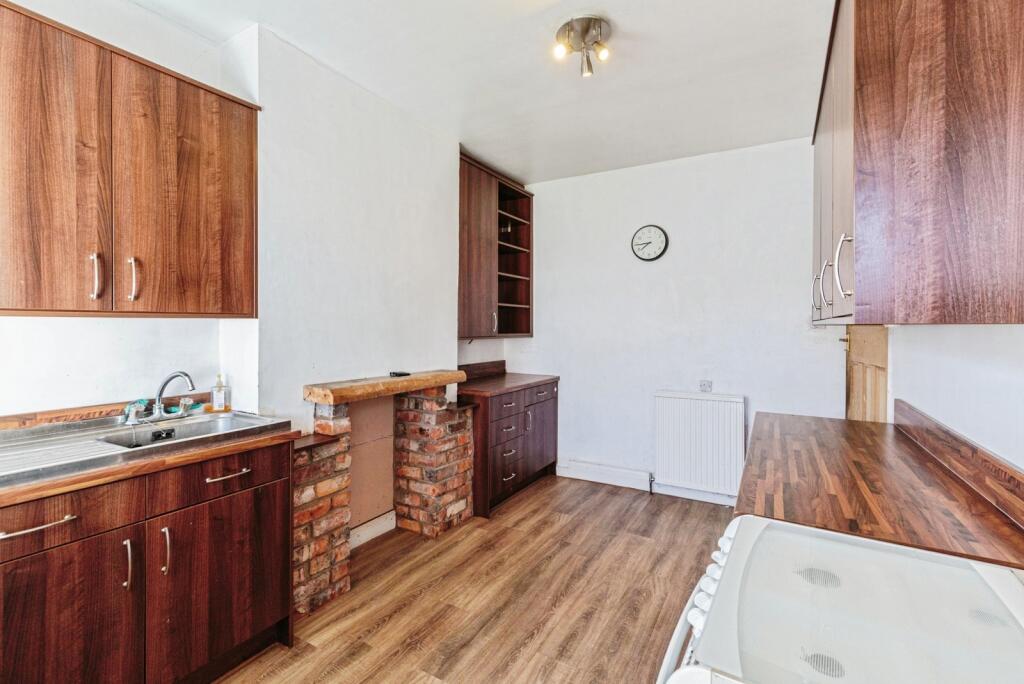 3 bed Semi-Detached