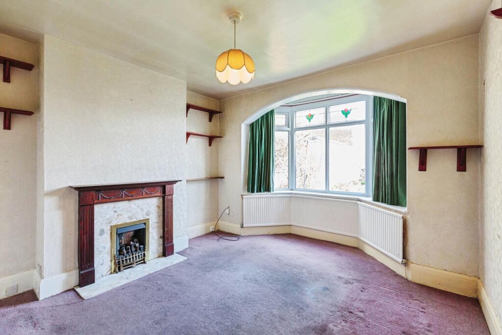 3 bed Semi-Detached