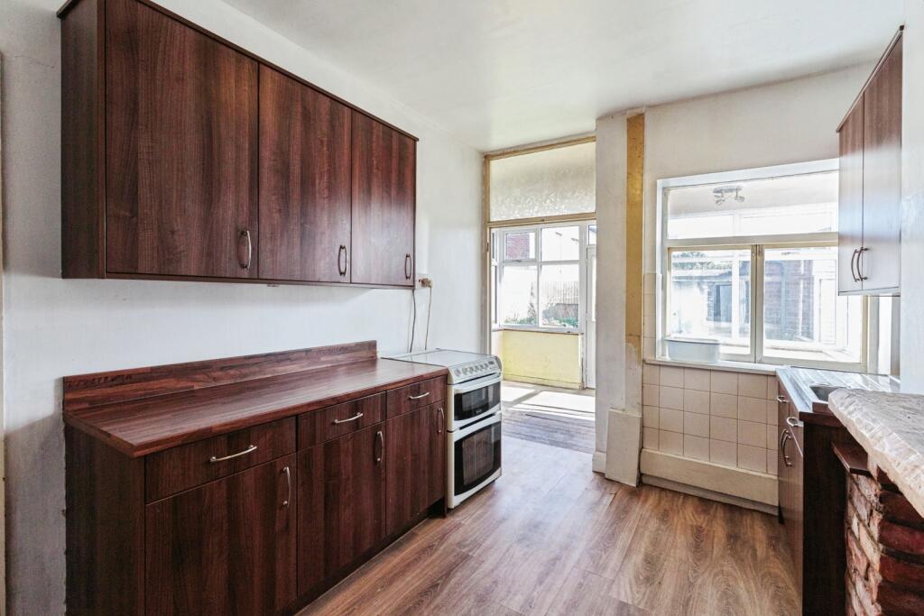 3 bed Semi-Detached