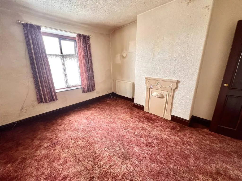 2 bed Terraced