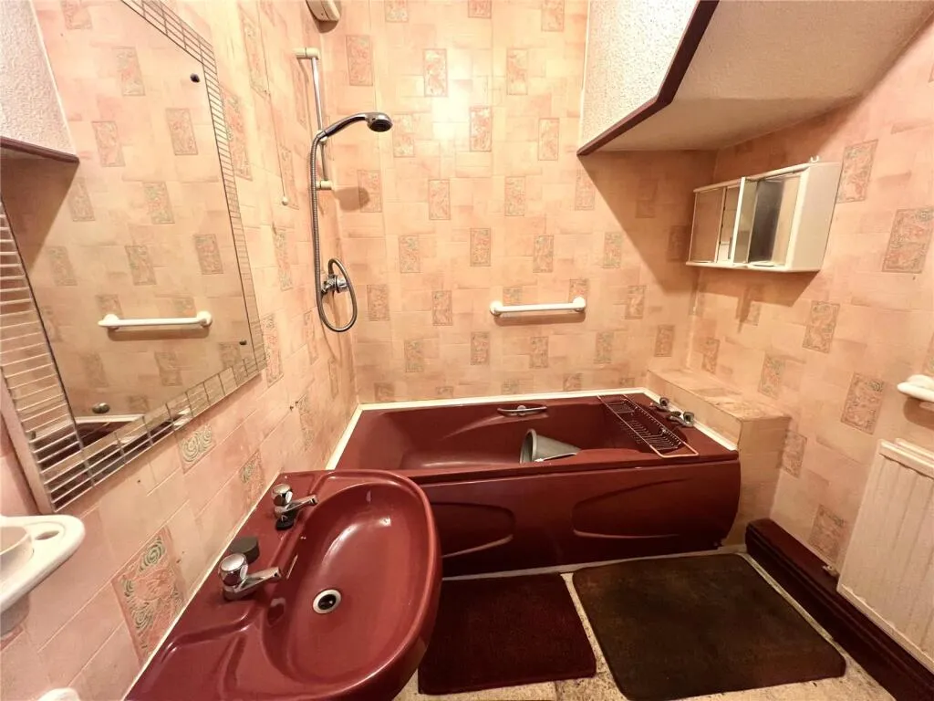 2 bed Terraced