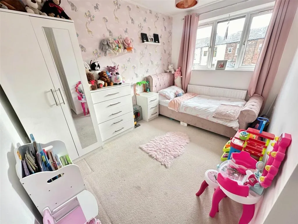 3 bed Semi-Detached