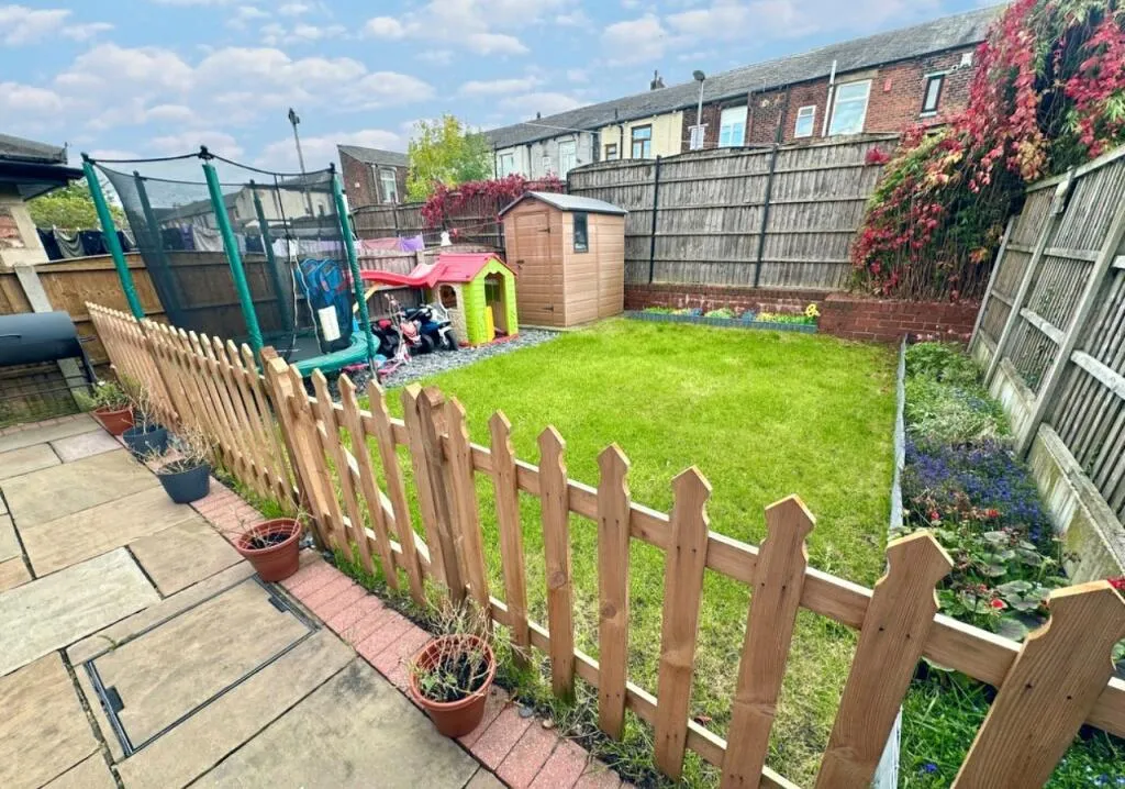 3 bed Semi-Detached