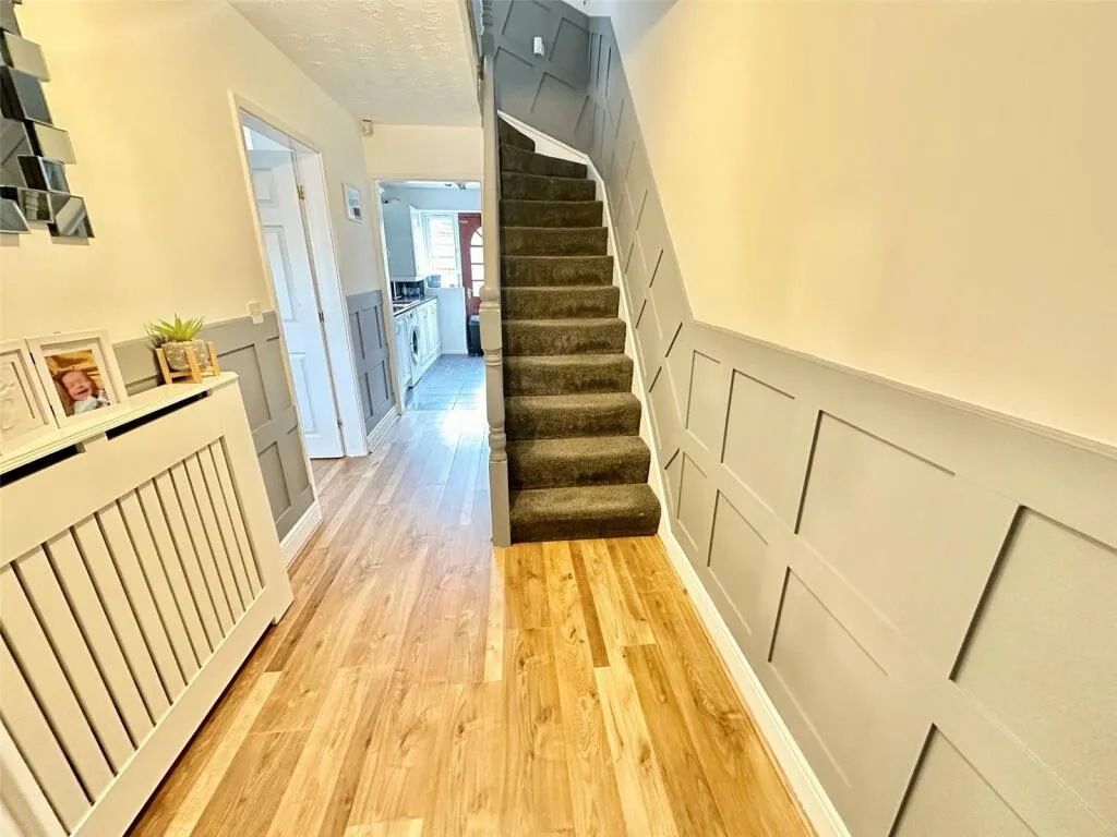 3 bed Semi-Detached