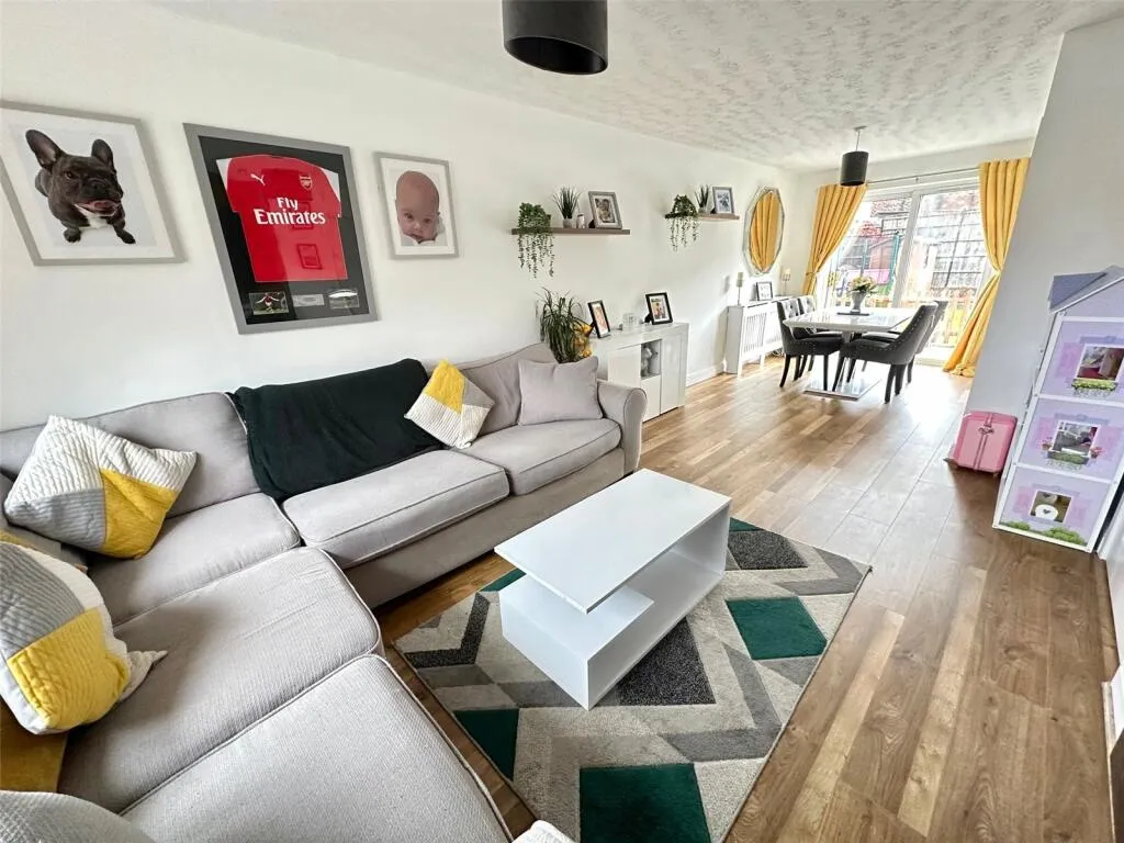 3 bed Semi-Detached