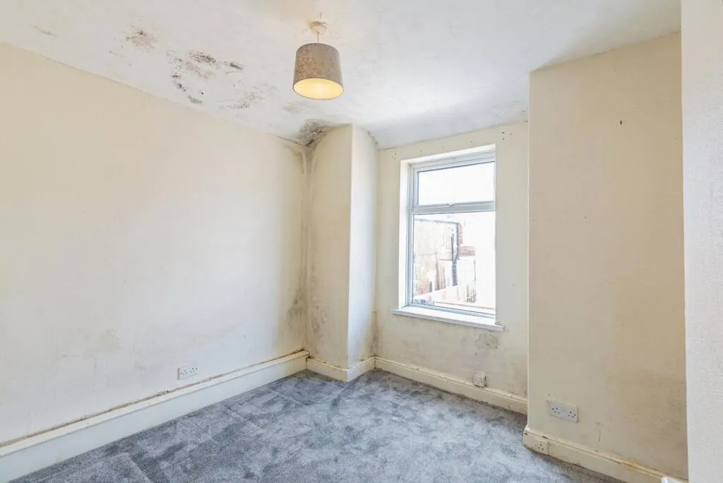 4 bed Terraced