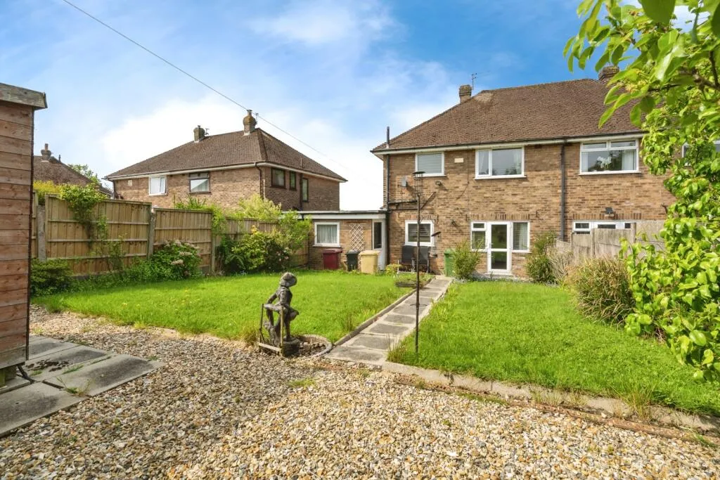 3 bed Semi-Detached