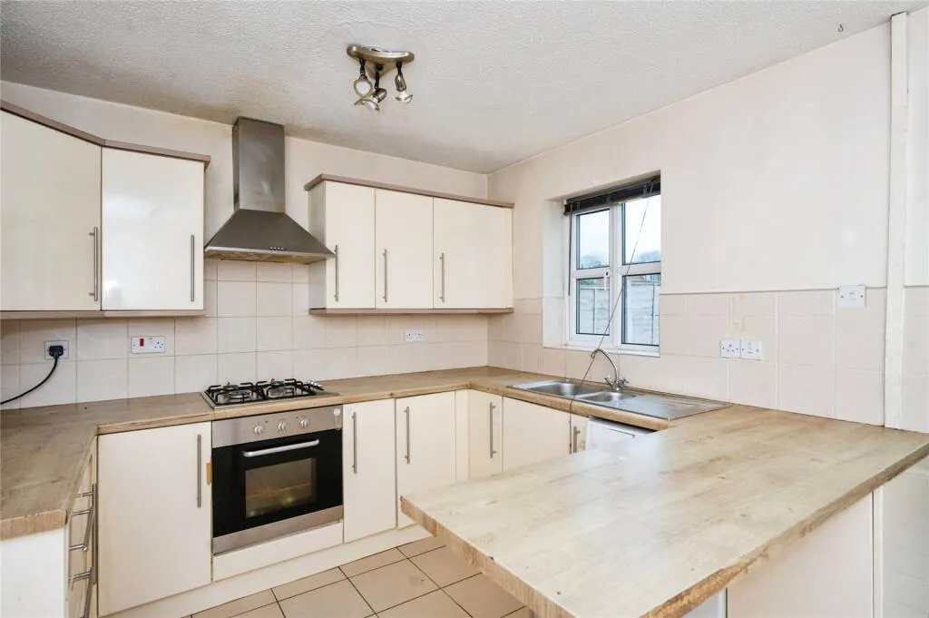 3 bed Detached