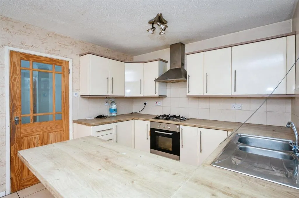 3 bed Detached