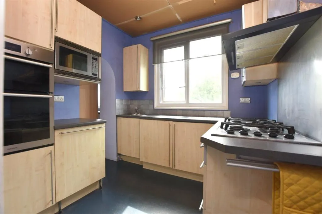 7 bed Terraced