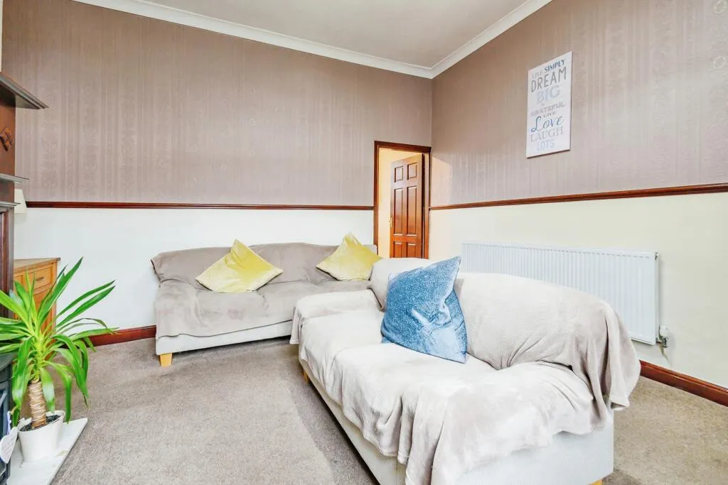 2 bed Terraced