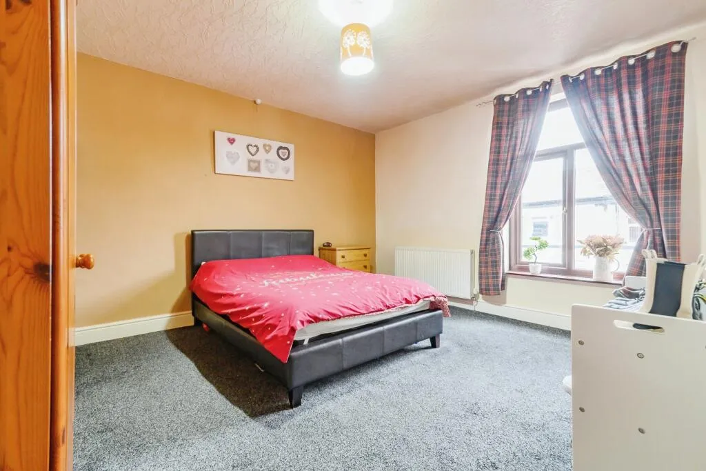 2 bed Terraced