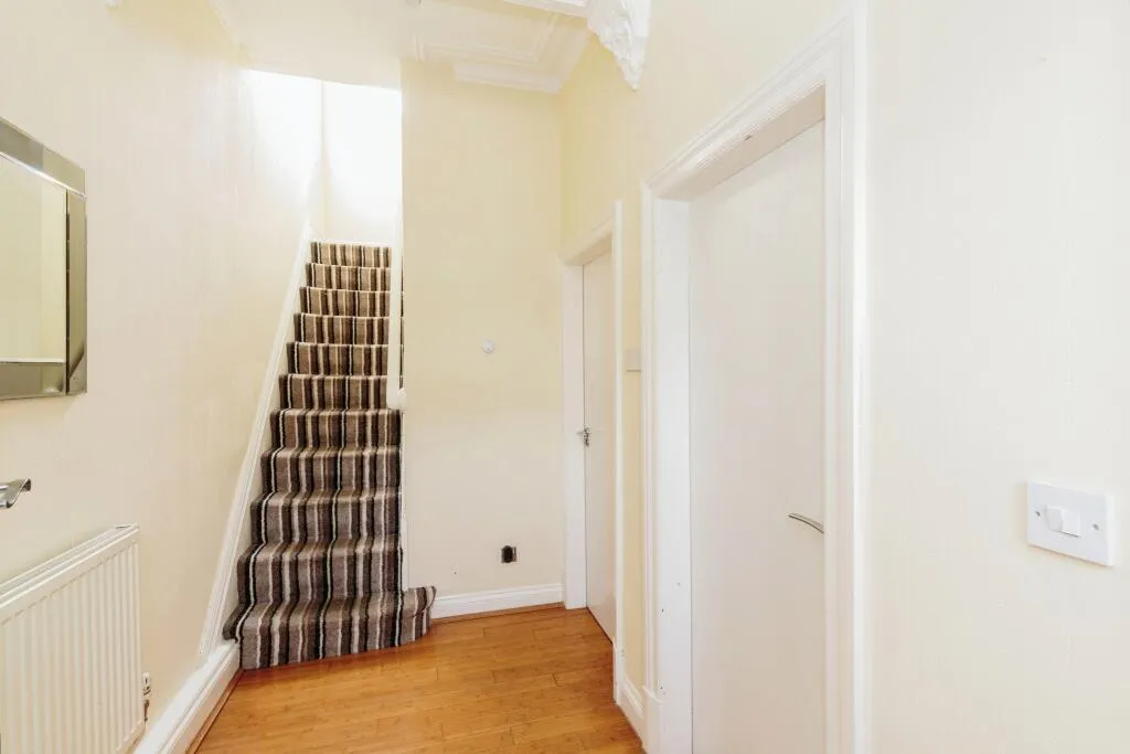 4 bed Semi-Detached