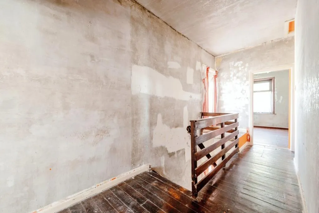 3 bed End of Terrace