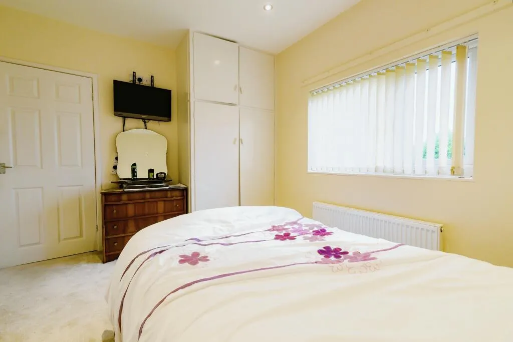 2 bed Terraced