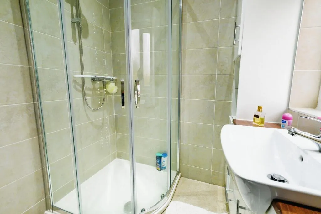 2 bed Terraced