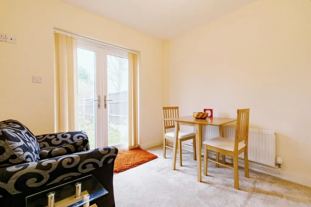 2 bed Terraced