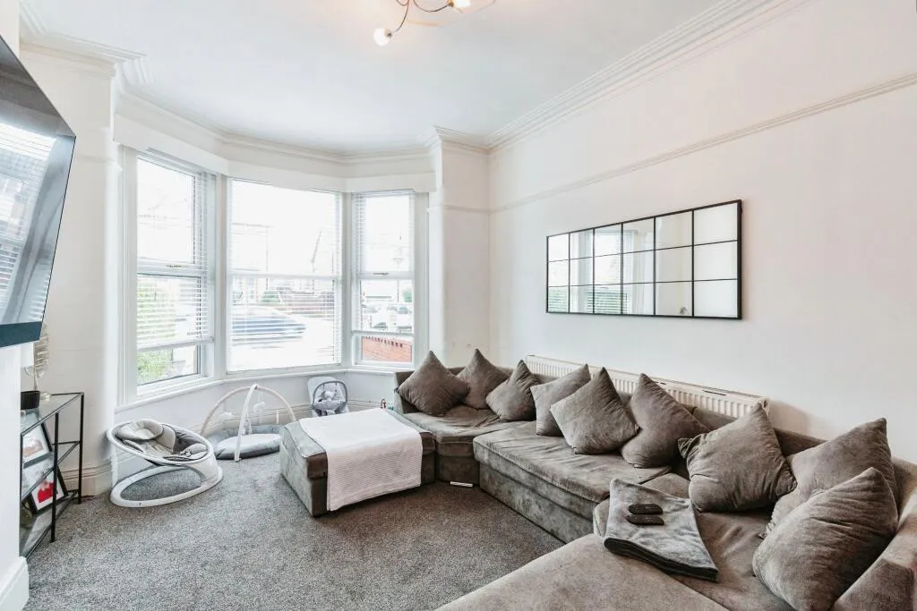 4 bed Terraced