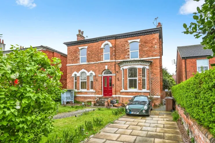 3 bed Apartment