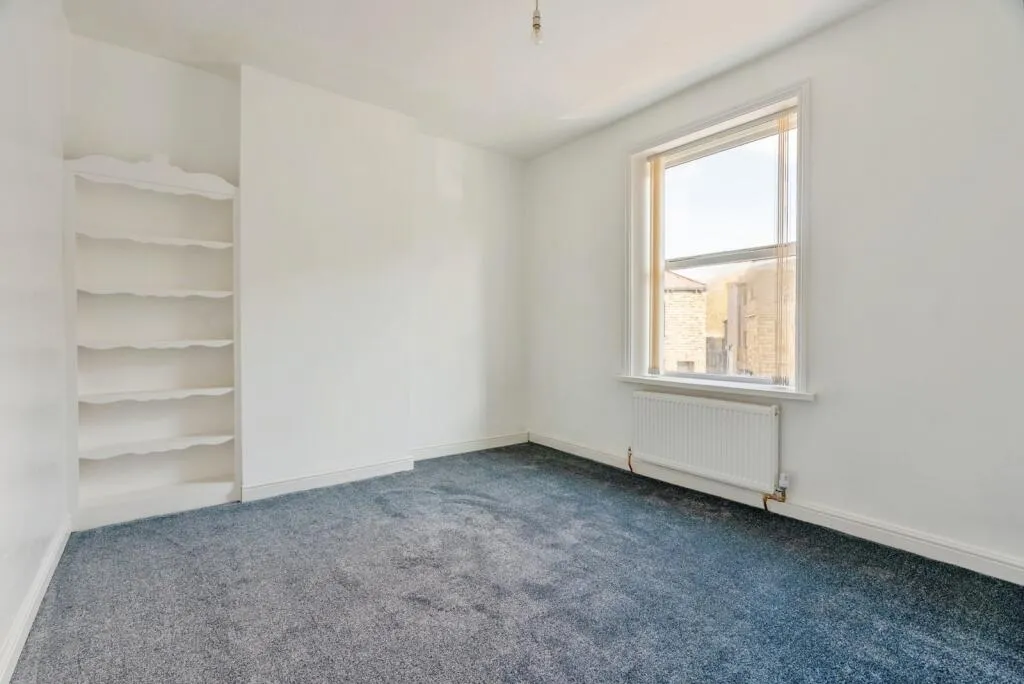 2 bed End of Terrace