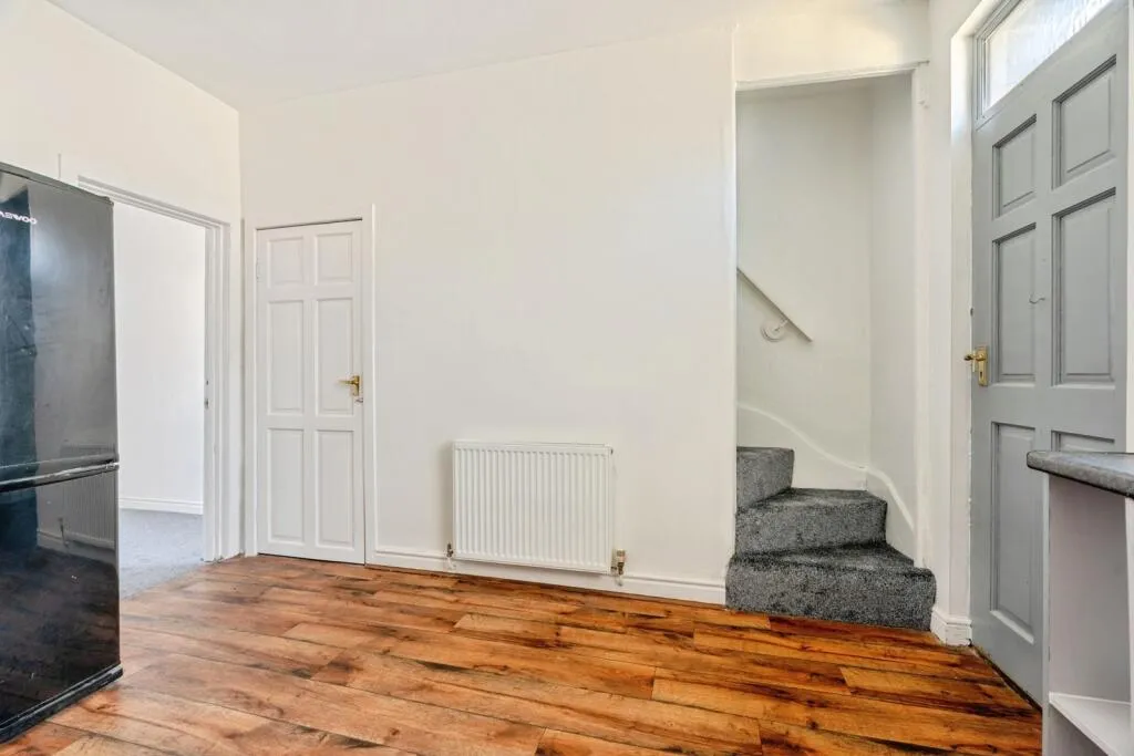 2 bed End of Terrace