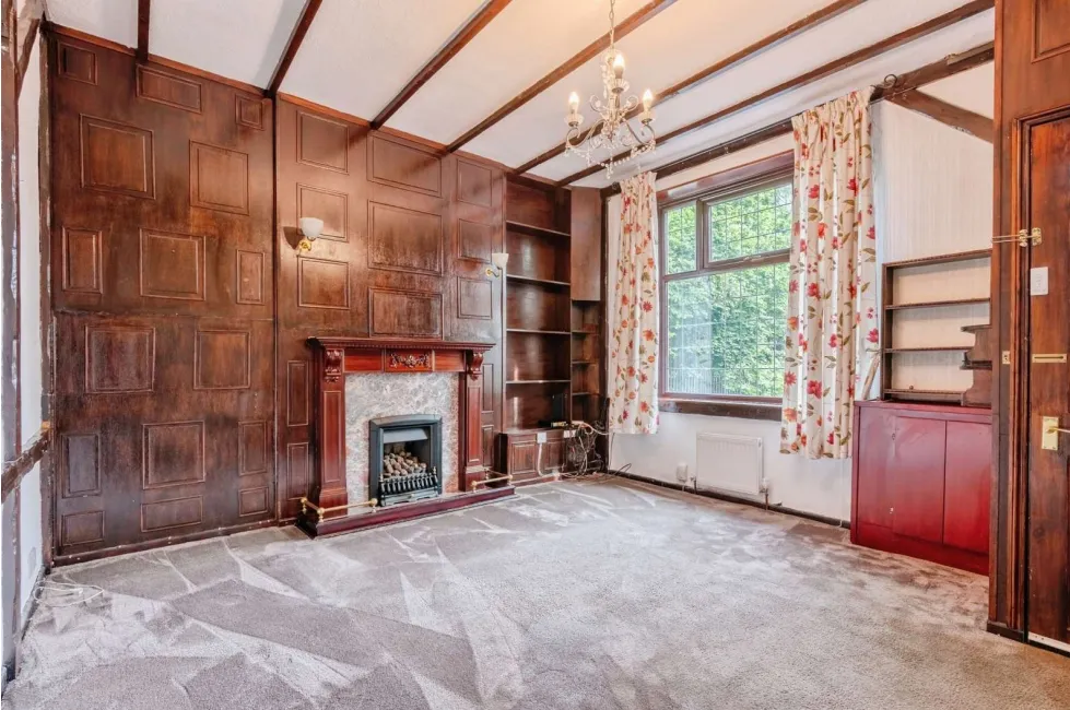 3 bed End of Terrace