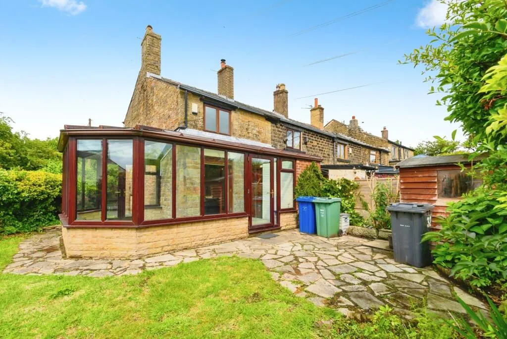 2 bed End of Terrace