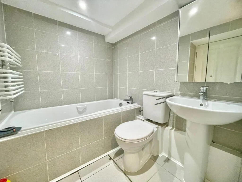 1 bed Apartment