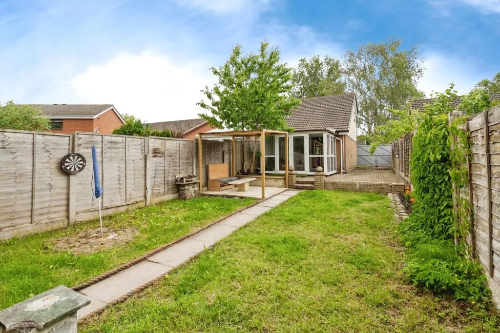 1 bed Semi-Detached