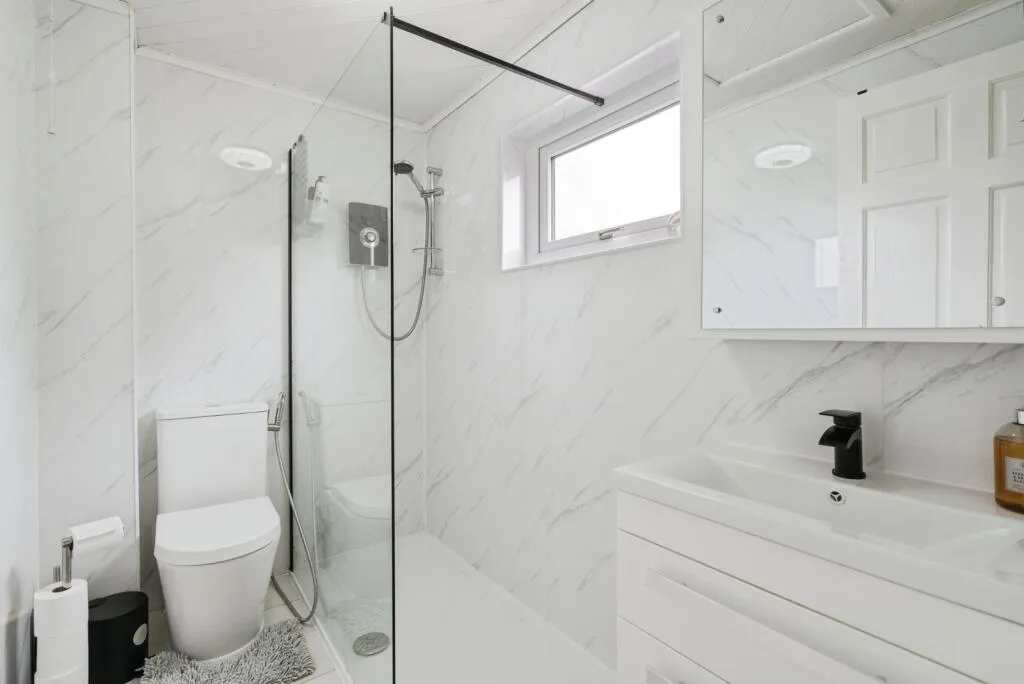 1 bed Semi-Detached