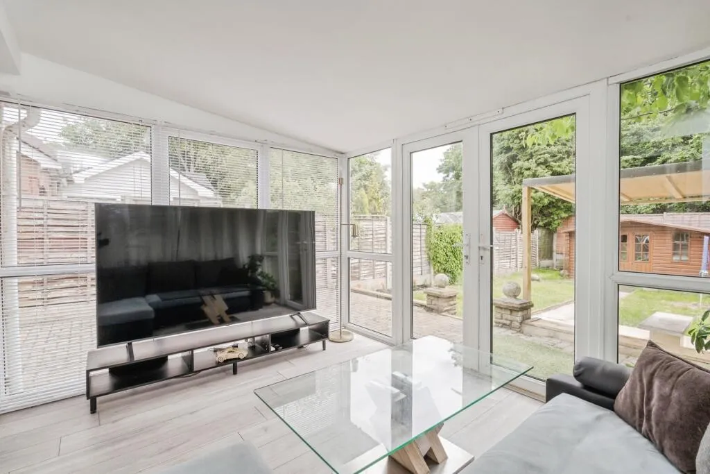 1 bed Semi-Detached