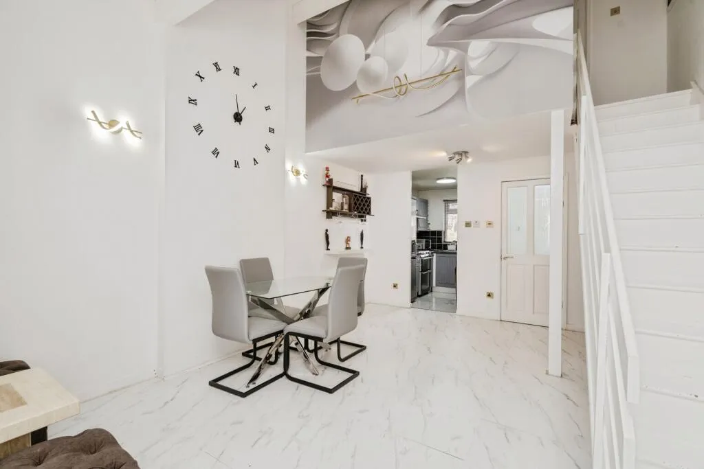 1 bed Semi-Detached