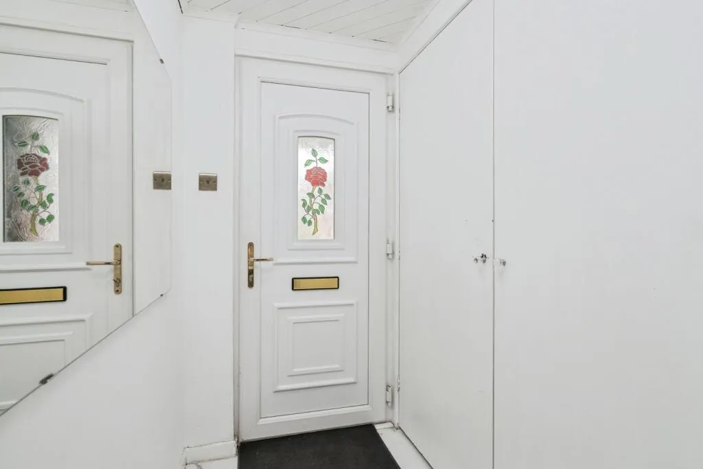 1 bed Semi-Detached