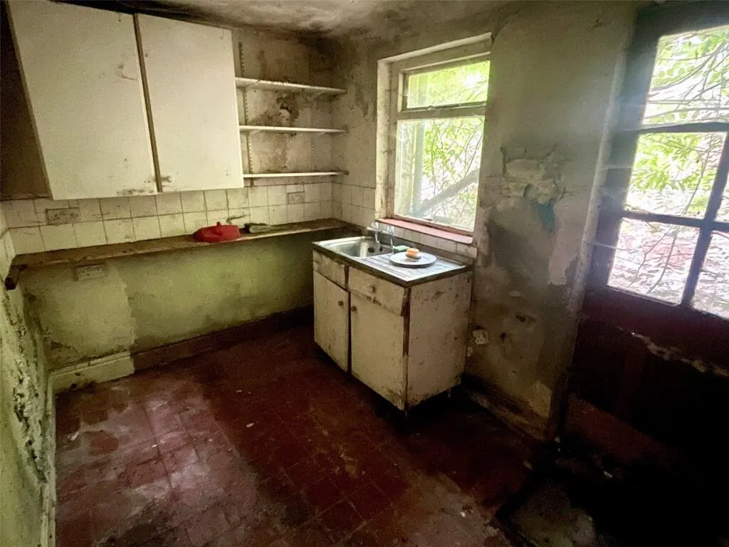 3 bed Terraced