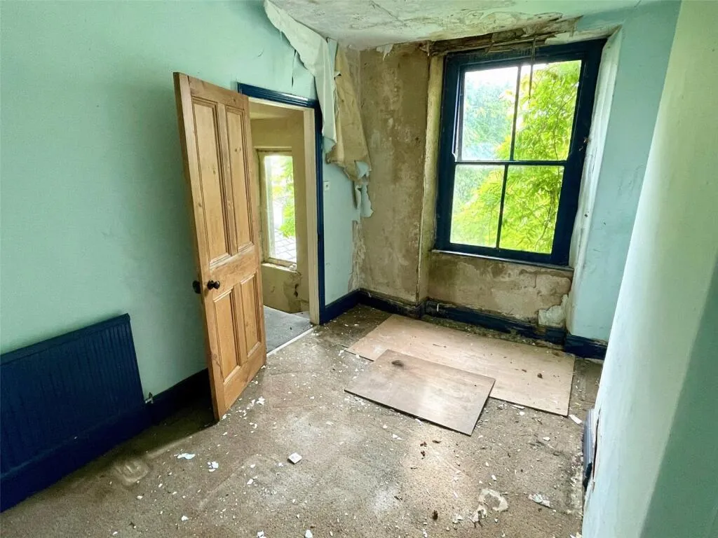 3 bed Terraced
