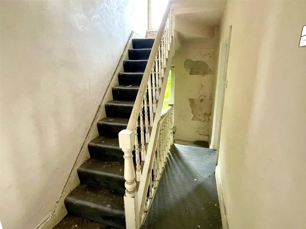 3 bed Terraced