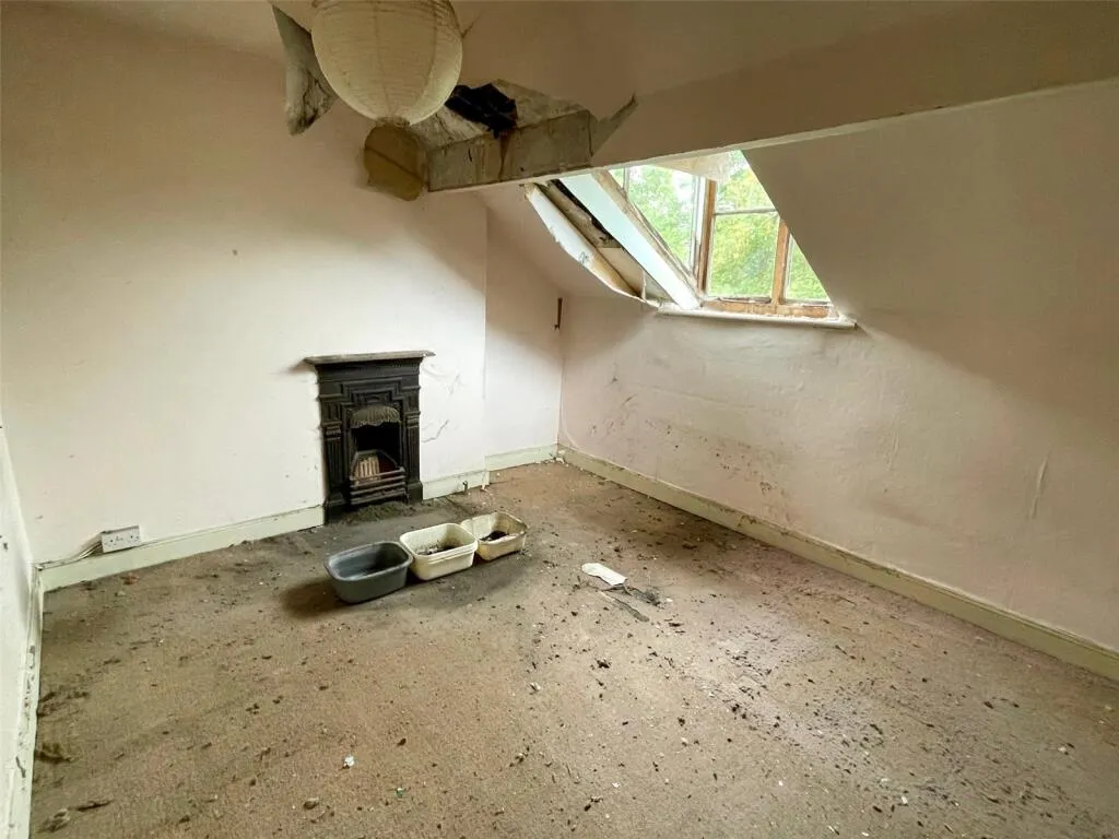 3 bed Terraced