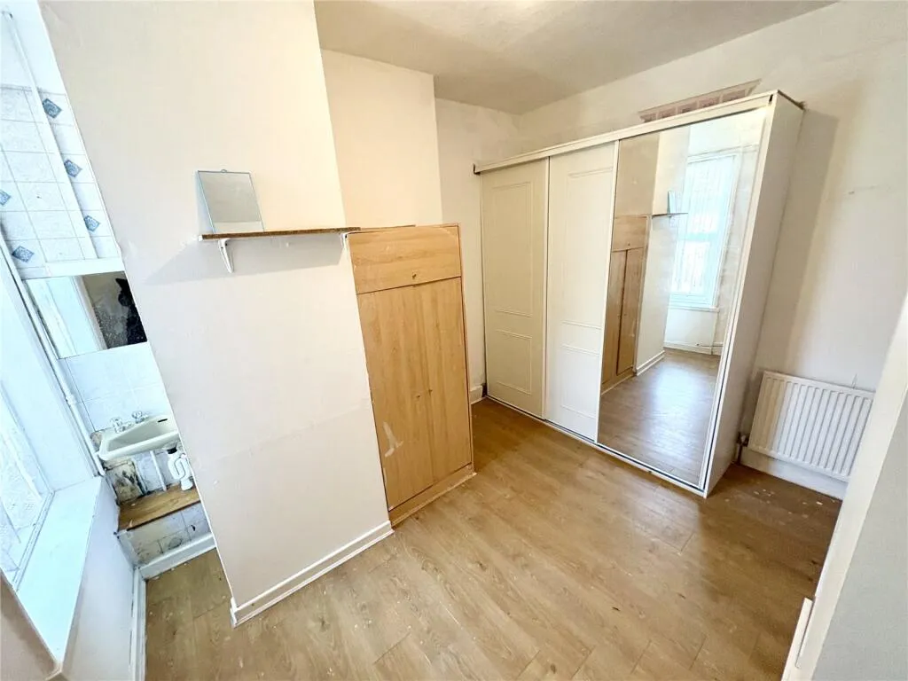 8 bed Guest House
