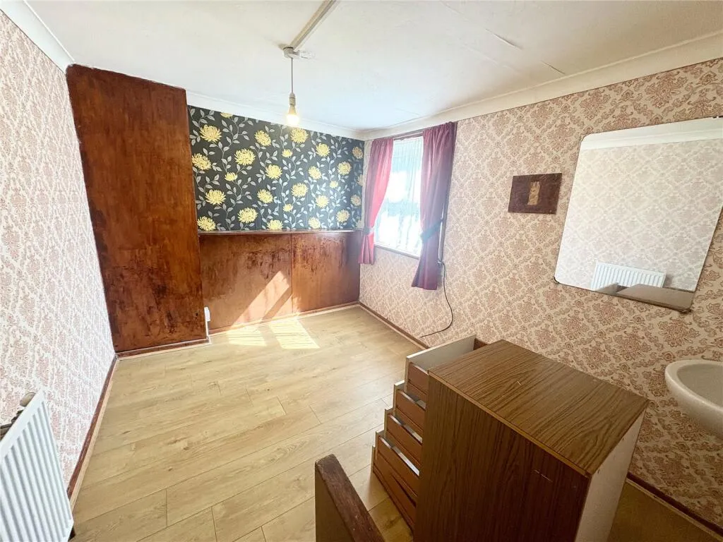 8 bed Guest House