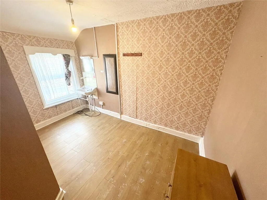 8 bed Guest House