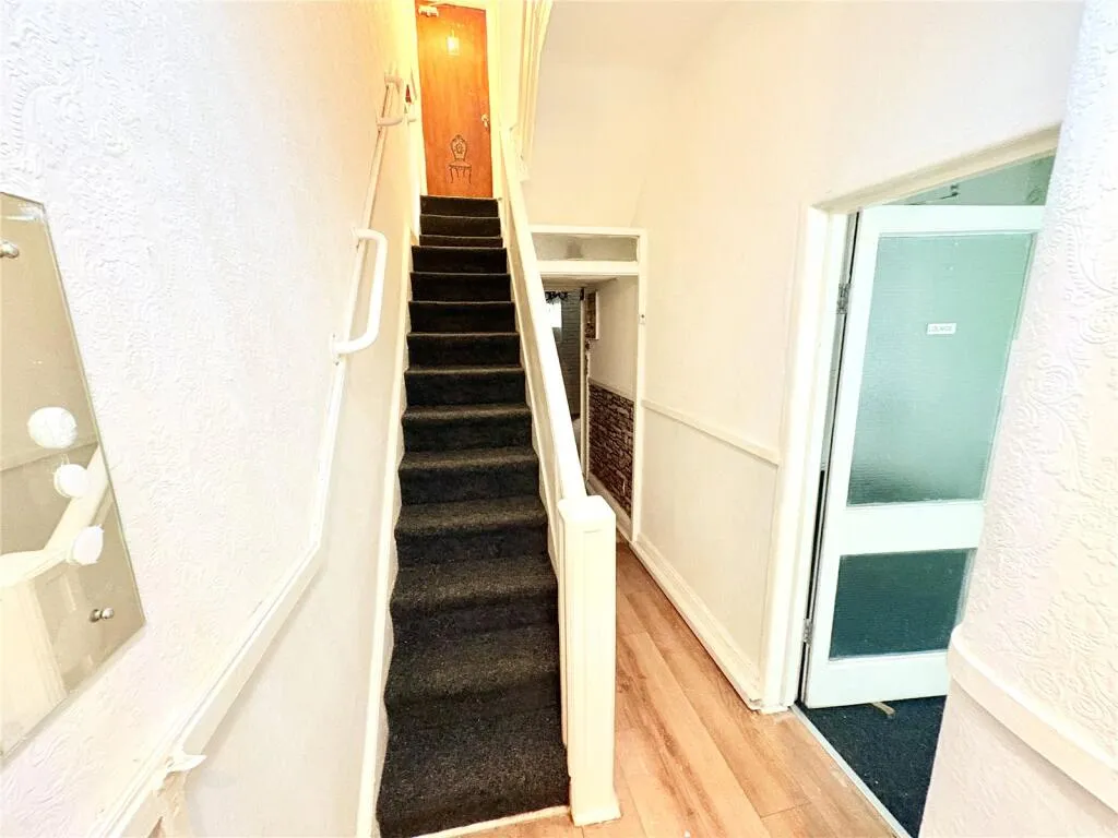 8 bed Guest House