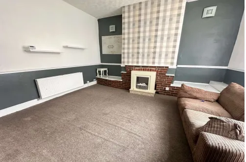 2 bed Terraced
