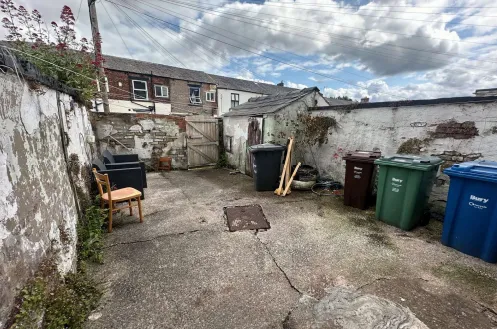 2 bed Terraced