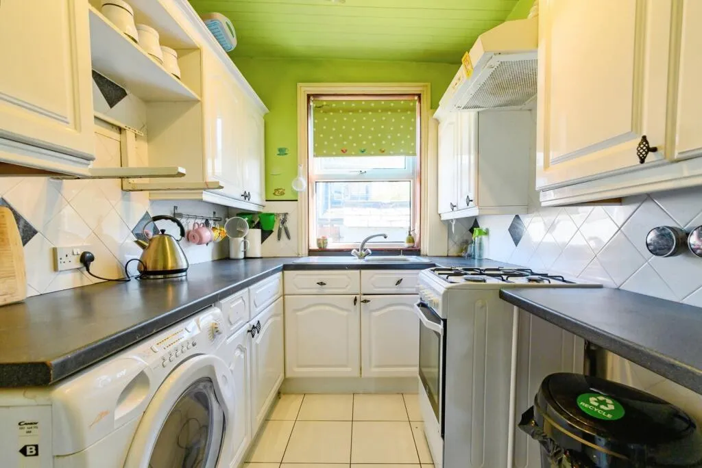 2 bed Terraced