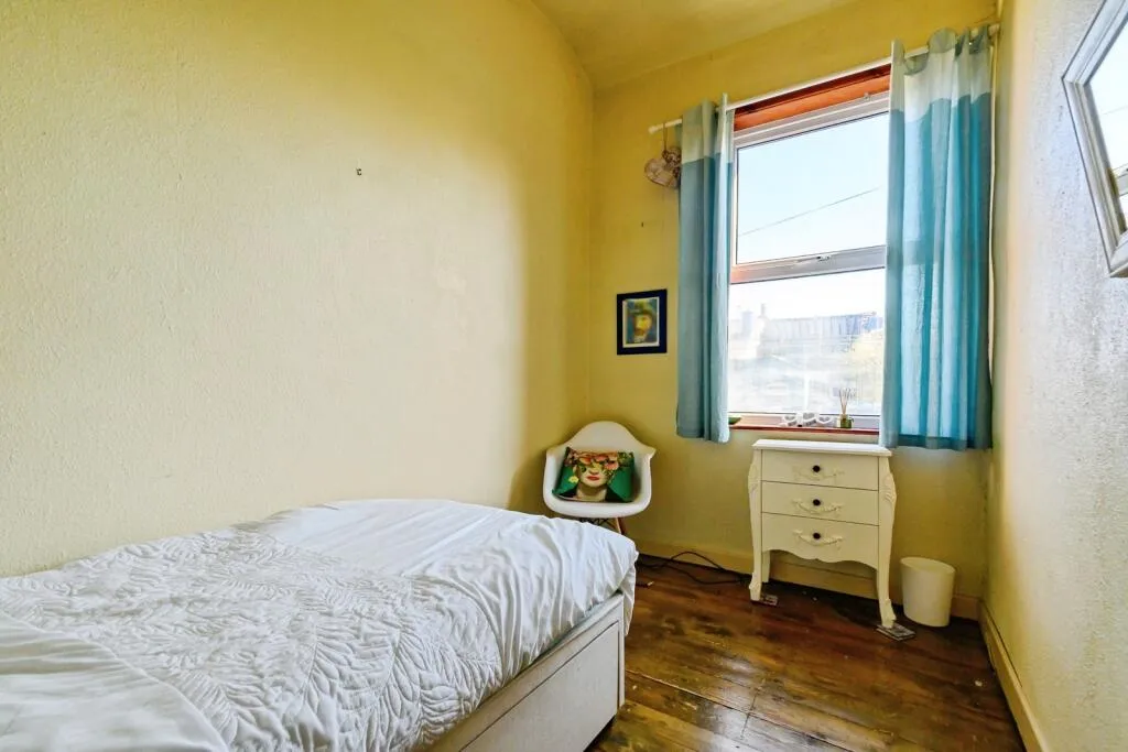 2 bed Terraced
