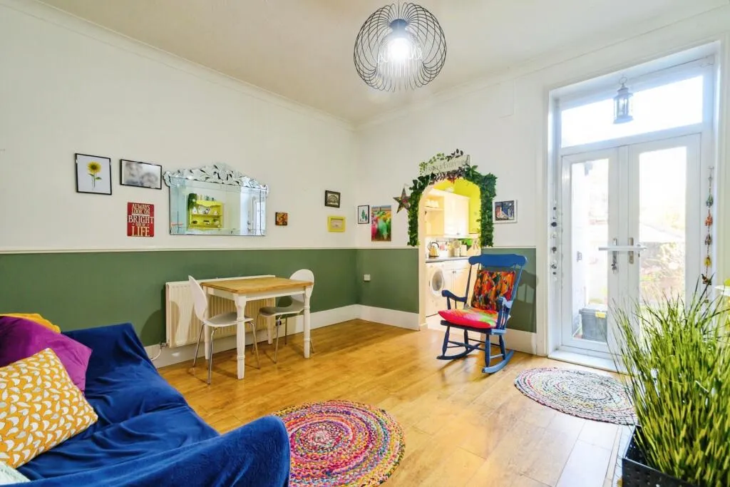 2 bed Terraced